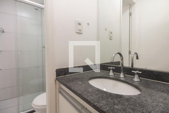 Banheiro  de apartamento à venda com 1 quarto, 38m² em Tatuapé, São Paulo