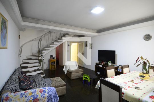 sala de casa à venda com 3 quartos, 270m² em Ipiranga, São Paulo