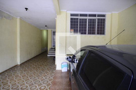 Garagem de casa à venda com 3 quartos, 270m² em Ipiranga, São Paulo