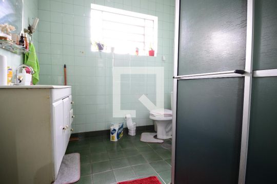 Banheiro de casa à venda com 3 quartos, 270m² em Ipiranga, São Paulo