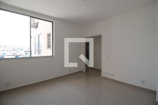 Sala de apartamento para alugar com 2 quartos, 70m² em Pilares, Rio de Janeiro