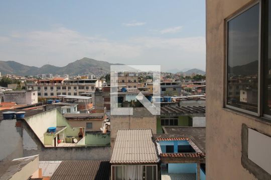 Vista de apartamento para alugar com 2 quartos, 70m² em Pilares, Rio de Janeiro