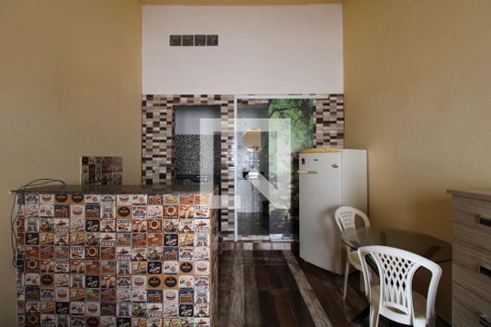 Cozinha de kitnet/studio para alugar com 1 quarto, 25m² em Parque das Universidades, Campinas