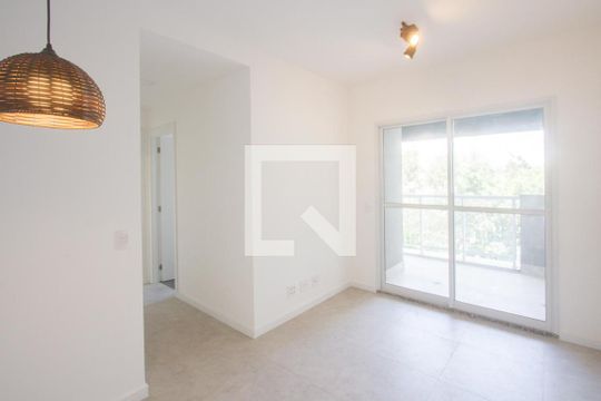 Apartamento à venda com 2 quartos, 53m² em Chácara Santo Antônio (zona Sul), São Paulo