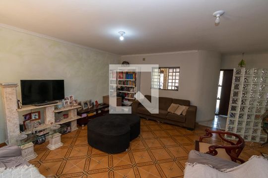 Sala de Estar de casa de condomínio à venda com 3 quartos, 190m² em Parque Imperador, Campinas