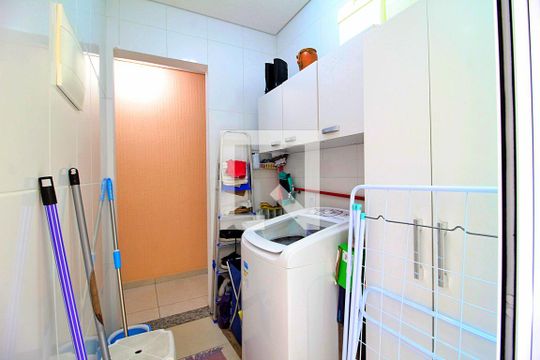 Área de Serviço de apartamento à venda com 2 quartos, 106m² em Vila Metalurgica, Santo André
