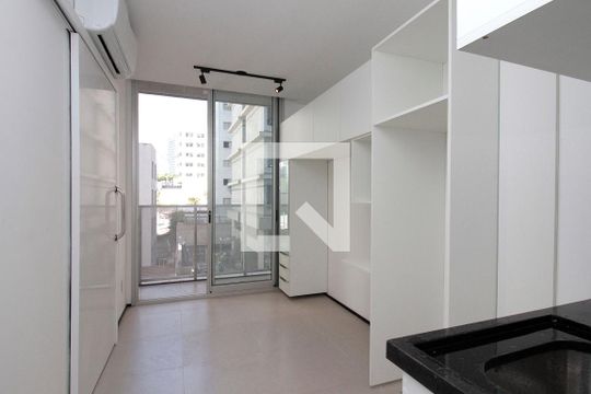 Kitnet/Studio para alugar com 1 quarto, 18m² em Consolação, São Paulo