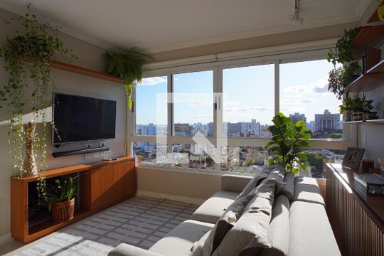 Apartamento para alugar com 2 quartos, 73m² em Santa Cecília, Porto Alegre