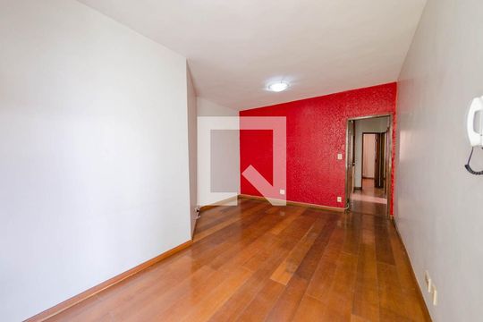 Sala de apartamento para alugar com 3 quartos, 74m² em Havai, Belo Horizonte