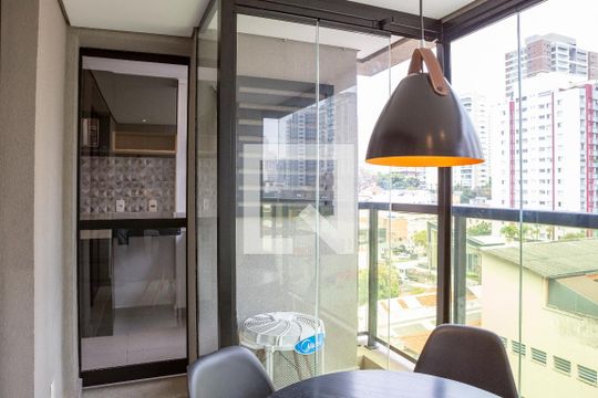 Sacada de apartamento para alugar com 1 quarto, 42m² em Perdizes, São Paulo