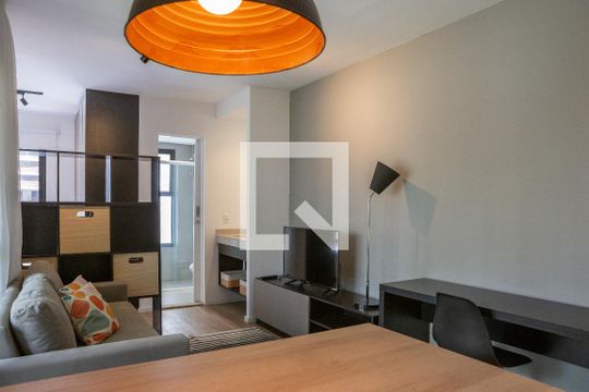 Sala de apartamento para alugar com 1 quarto, 42m² em Perdizes, São Paulo