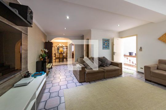 Sala de casa à venda com 3 quartos, 150m² em Vila Nova, São Paulo