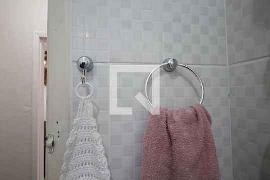 Banheiro de casa à venda com 3 quartos, 193m² em Nova Petrópolis, São Bernardo do Campo