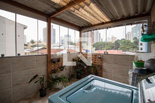 Lavanderia de casa à venda com 3 quartos, 193m² em Nova Petrópolis, São Bernardo do Campo