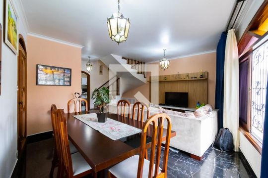 Sala de casa à venda com 3 quartos, 220m² em Jardim Vergueiro, São Paulo