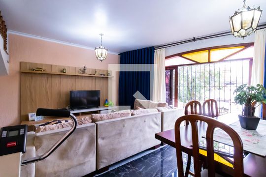 Sala de casa à venda com 3 quartos, 220m² em Jardim Vergueiro, São Paulo