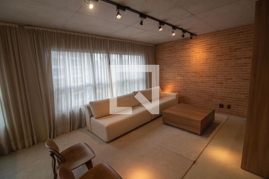 Apartamento para alugar com 1 quarto, 70m² em Jardim das Acácias, São Paulo