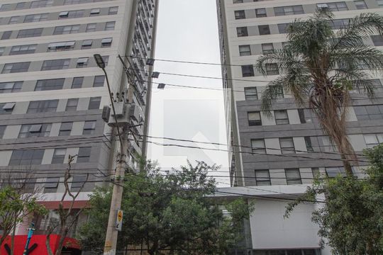 Fachada de apartamento para alugar com 1 quarto, 70m² em Jardim das Acácias, São Paulo