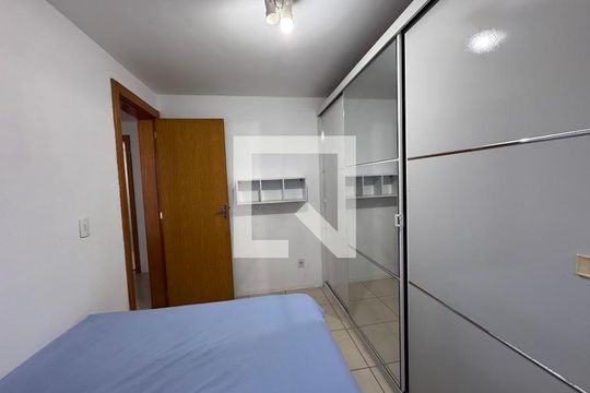 Quarto 2 de apartamento para alugar com 3 quartos, 52m² em Santos Dumont, São Leopoldo