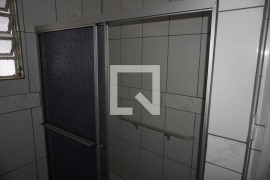 Banheiro de apartamento para alugar com 1 quarto, 75m² em Jardim Paulista, São Paulo