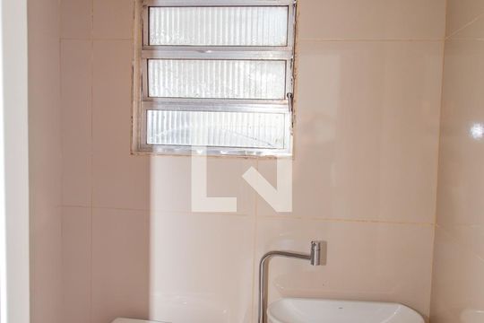 Lavabo de apartamento para alugar com 2 quartos, 95m² em Casa Grande, Diadema