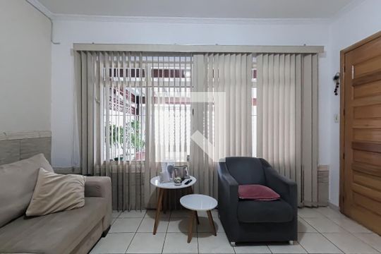 Sala de casa à venda com 4 quartos, 135m² em Vila Adelaide Perella, Guarulhos