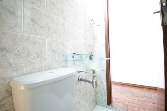 Banheiro de casa para alugar com 1 quarto, 24m² em Vila Cruzeiro, São Paulo