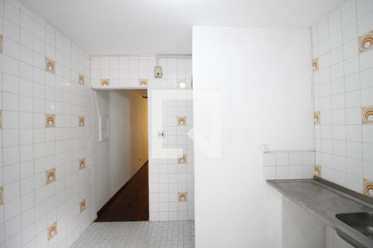 Cozinha de casa para alugar com 1 quarto, 24m² em Vila Cruzeiro, São Paulo