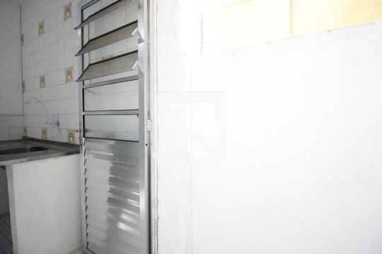 Área de Serviço de casa para alugar com 1 quarto, 24m² em Vila Cruzeiro, São Paulo