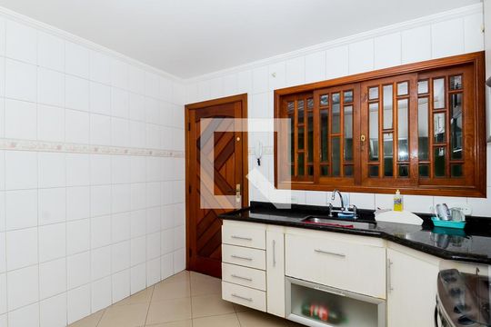 Cozinha de casa à venda com 4 quartos, 330m² em Vila Francisco Mineiro, Guarulhos
