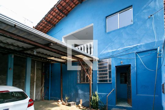 Fachada de casa para alugar com 4 quartos, 120m² em Ouro Minas, Belo Horizonte