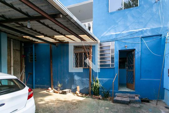 Garagem de casa para alugar com 4 quartos, 120m² em Ouro Minas, Belo Horizonte