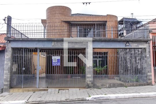 Fachada de casa à venda com 4 quartos, 300m² em Parque São Lucas, São Paulo