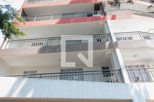 Fachada de kitnet/studio à venda com 1 quarto, 26m² em Vila Ema, São Paulo