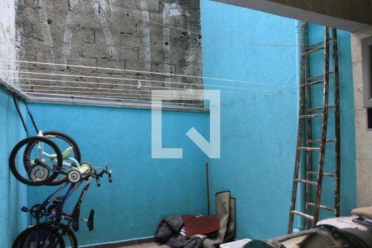 Área de Serviço de casa à venda com 3 quartos, 120m² em Vila Carmosina, São Paulo
