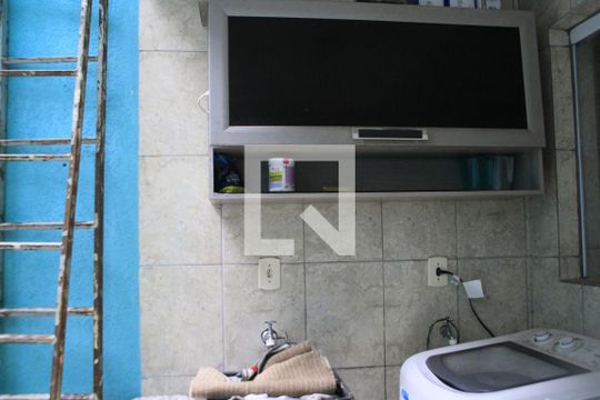 Área de Serviço de casa à venda com 3 quartos, 120m² em Vila Carmosina, São Paulo