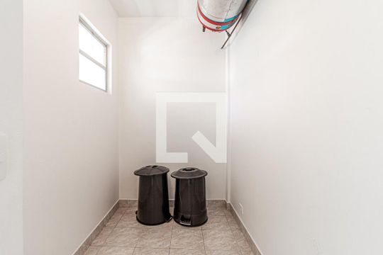 Quarto de Serviço de apartamento para alugar com 4 quartos, 174m² em Itaim Bibi, São Paulo