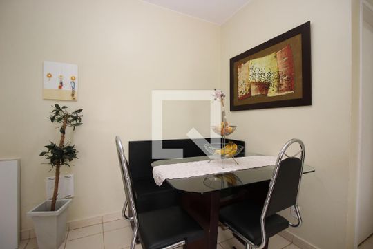 Sala de apartamento à venda com 2 quartos, 50m² em Taguatinga Norte (taguatinga), Brasília