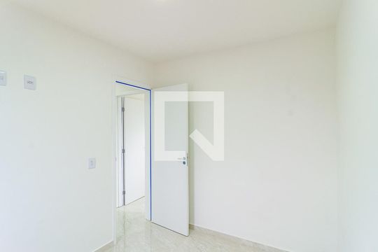 Quarto 1 de apartamento à venda com 2 quartos, 40m² em Vila Mira, São Paulo