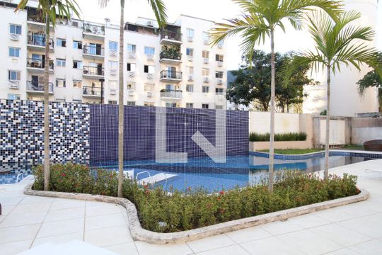 Área comum - Piscina de apartamento à venda com 2 quartos, 64m² em Jacarepaguá, Rio de Janeiro