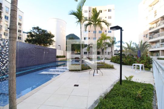 Área comum - Piscina de apartamento à venda com 2 quartos, 64m² em Jacarepaguá, Rio de Janeiro