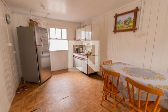 Cozinha de casa à venda com 2 quartos, 80m² em Scharlau, São Leopoldo