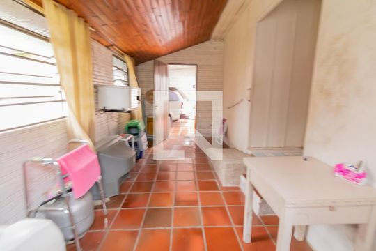 Area de serviço de casa à venda com 2 quartos, 80m² em Scharlau, São Leopoldo