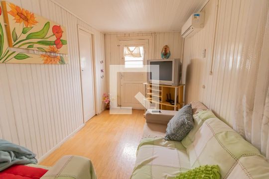 Casa à venda com 2 quartos, 80m² em Scharlau, São Leopoldo