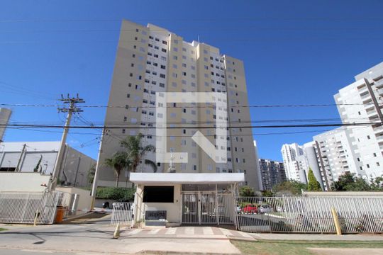 Fachada  de apartamento para alugar com 2 quartos, 50m² em Parque Campolim, Sorocaba