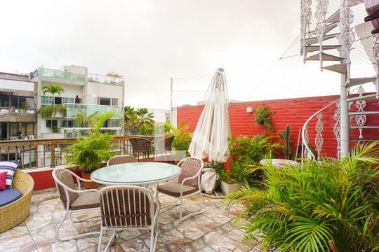 Varanda de apartamento para alugar com 3 quartos, 297m² em Barra da Tijuca, Rio de Janeiro