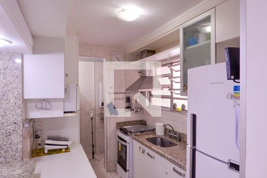 Cozinha de apartamento à venda com 2 quartos, 54m² em Paraíso, São Paulo