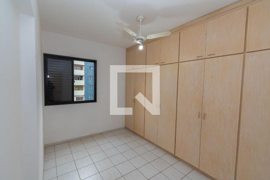 Quarto 1 de apartamento à venda com 2 quartos, 112m² em Cambuí, Campinas