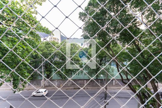 Vista de apartamento para alugar com 2 quartos, 100m² em Grajaú, Rio de Janeiro