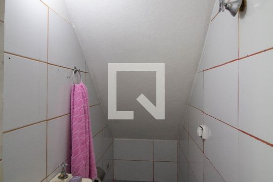 Lavabo de casa para alugar com 2 quartos, 90m² em Itaquera, São Paulo